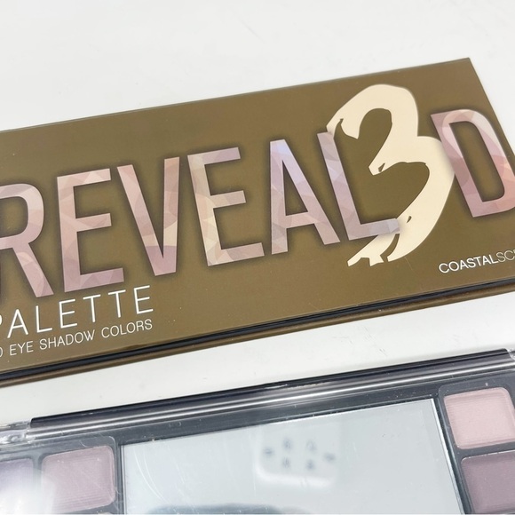 Coastal Scents Revealed 3D Eyeshadow Palette + Bonus Eyes Lip Blush Palettes - Picture 3 of 5